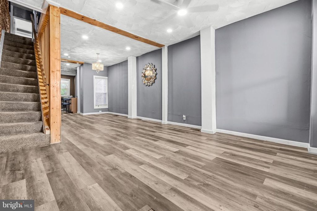 Image 7 of property listing at 2002 N SMALLWOOD ST, Baltimore, MD 21216