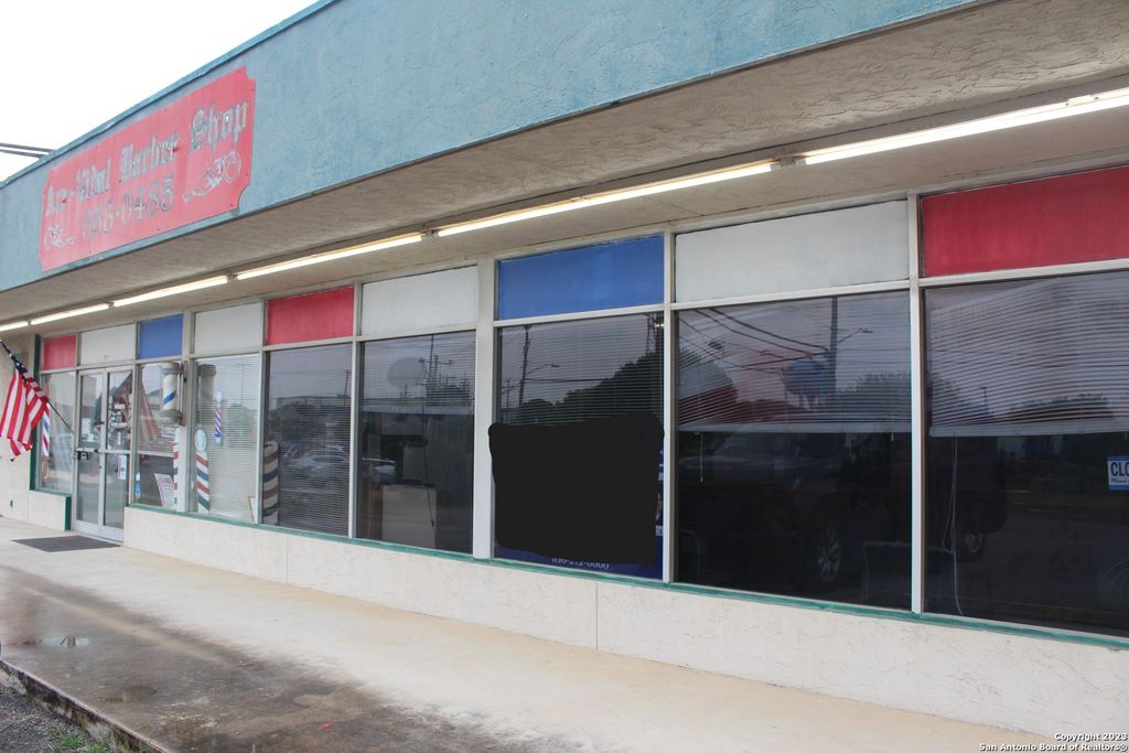 233 ATHENIAN, Universal City, TX 78148