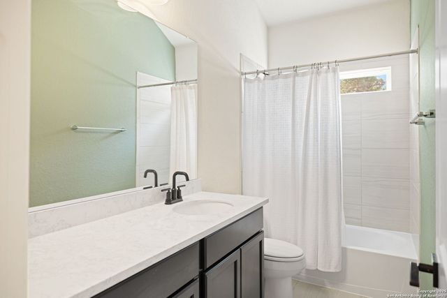 529 Huntwick, Boerne, TX 78006