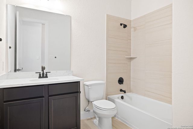 529 Huntwick, Boerne, TX 78006