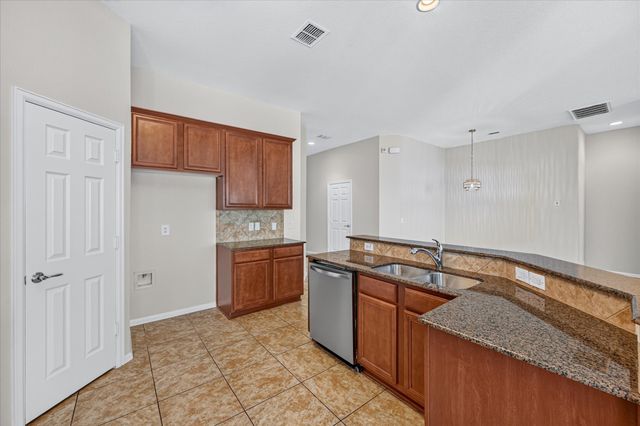 2745 Cedar Ridge Lane, Fort Worth, TX 76177