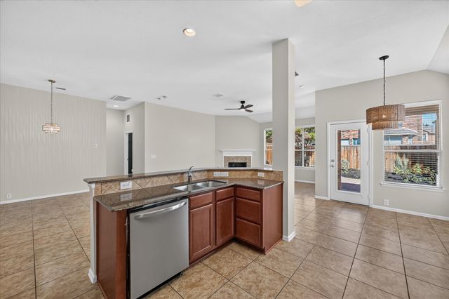 2745 Cedar Ridge Lane, Fort Worth, TX 76177