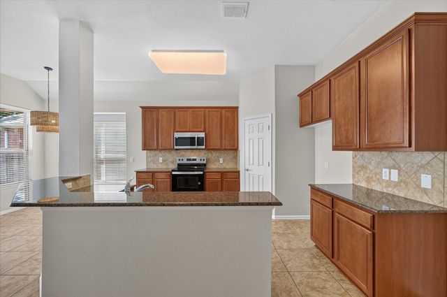 2745 Cedar Ridge Lane, Fort Worth, TX 76177