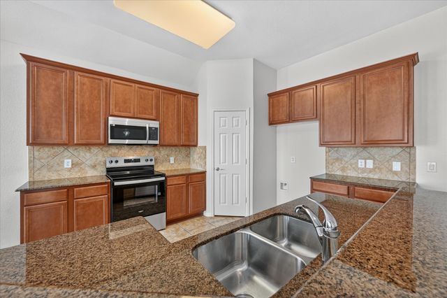 2745 Cedar Ridge Lane, Fort Worth, TX 76177