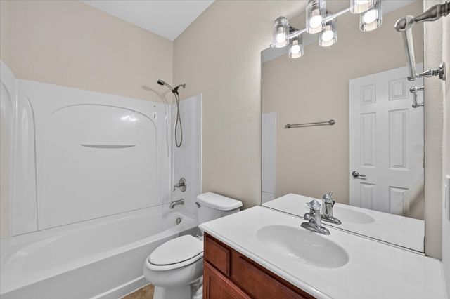 2745 Cedar Ridge Lane, Fort Worth, TX 76177