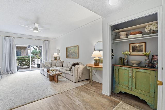 4442 Harlanwood Drive 116, Fort Worth, TX 76109