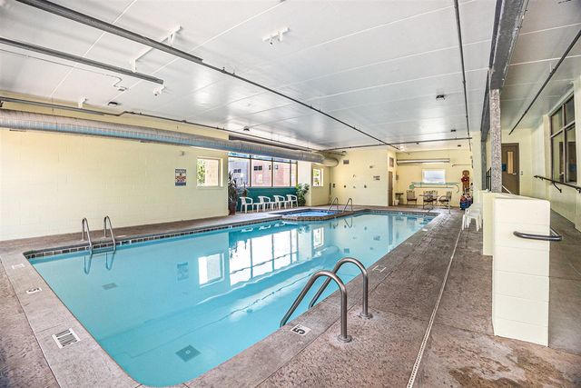 105 W Danaher Street 201, Ludington, MI 49431