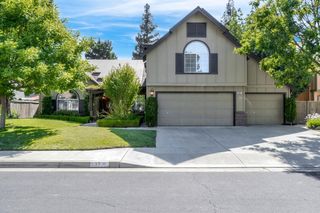 837 Cypress Avenue, Clovis, CA 93611