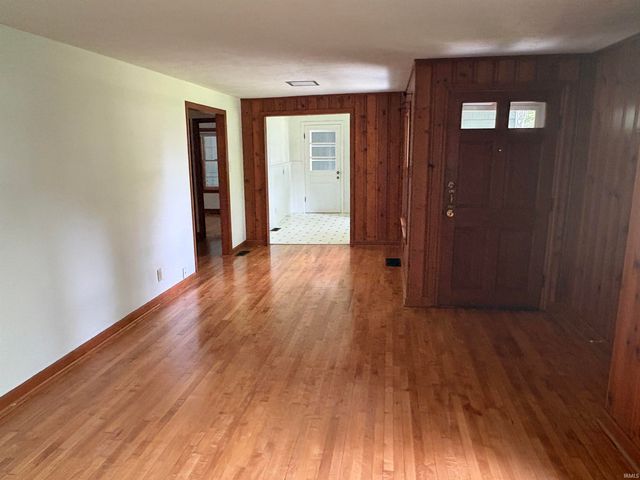 1615 E Matlock Road, Bloomington, IN 47408