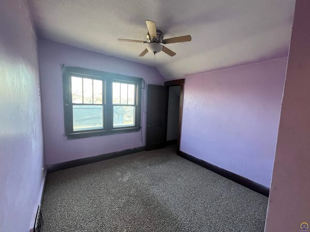 1237 Exchange ST, Emporia, KS 66801