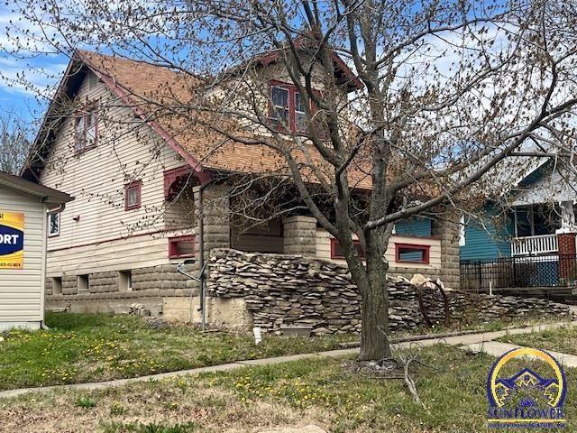 1237 Exchange ST, Emporia, KS 66801