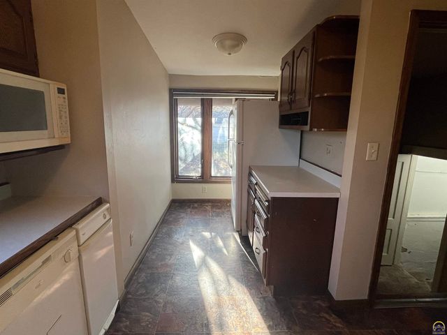 1237 Exchange ST, Emporia, KS 66801