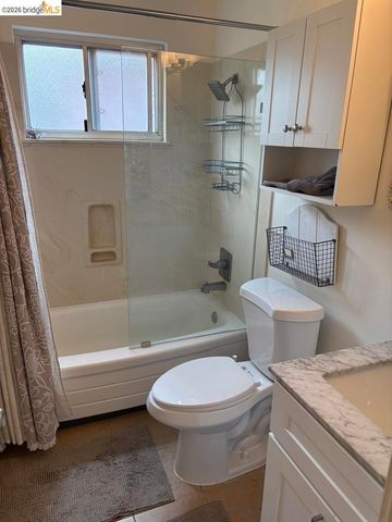 1728 7th ST C, Berkeley, CA 94710