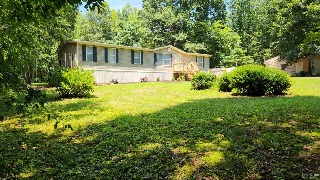 4913 Reedy Road, Spout Spring, VA 24593