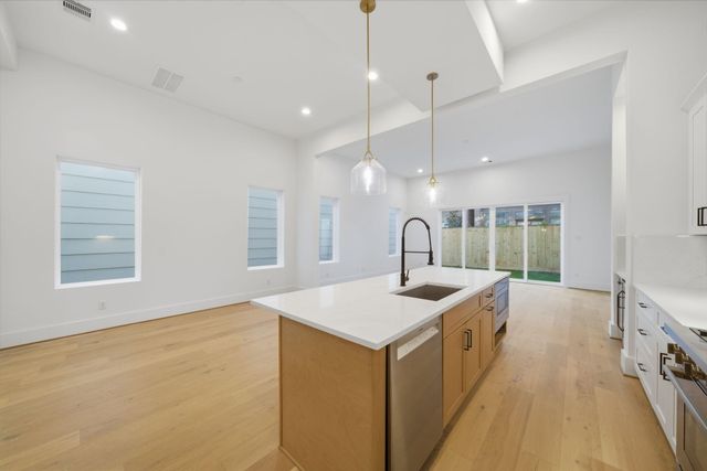 1516 Dorothy Street A, Houston, TX 77008