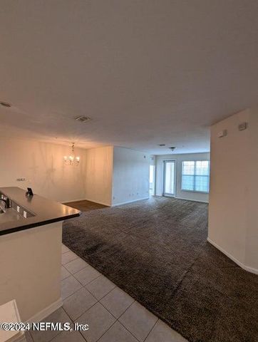 11251 CAMPFIELD Drive 1305, Jacksonville, FL 32256