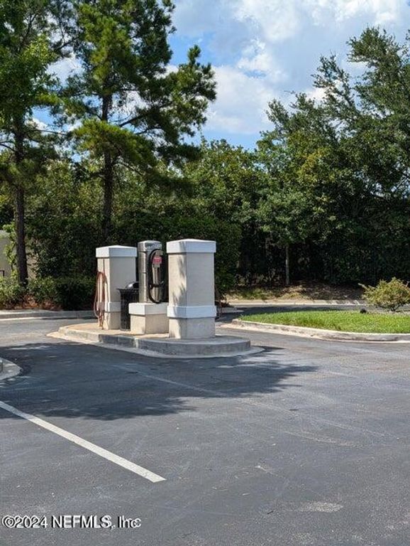 11251 CAMPFIELD Drive 1305, Jacksonville, FL 32256