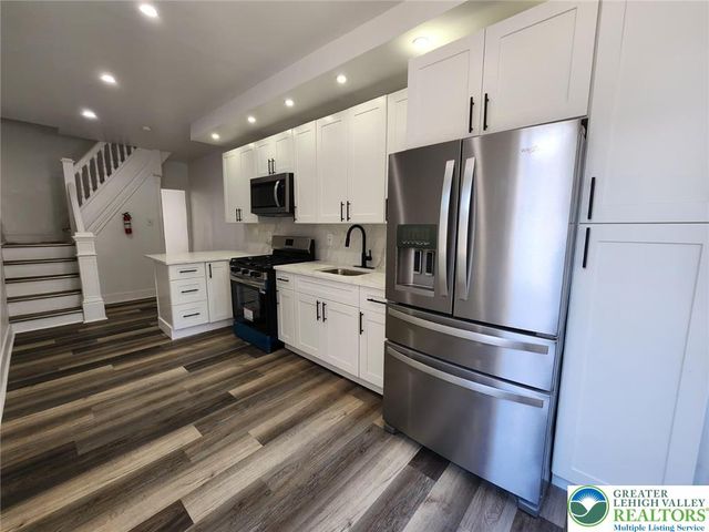 237 North Fountain Street, Allentown City, PA 18102
