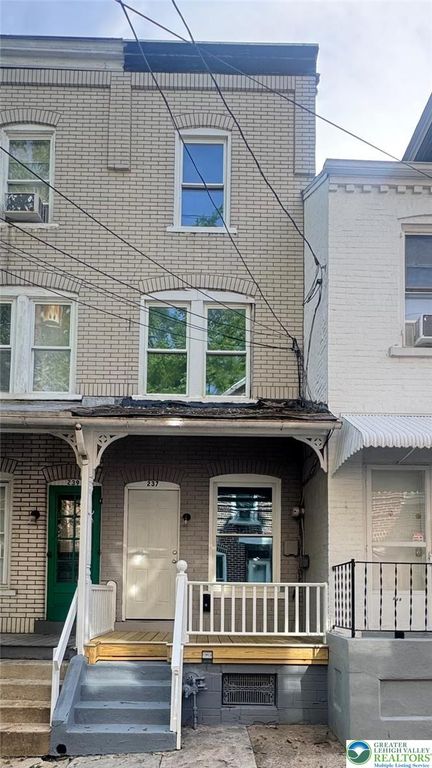 237 North Fountain Street, Allentown City, PA 18102