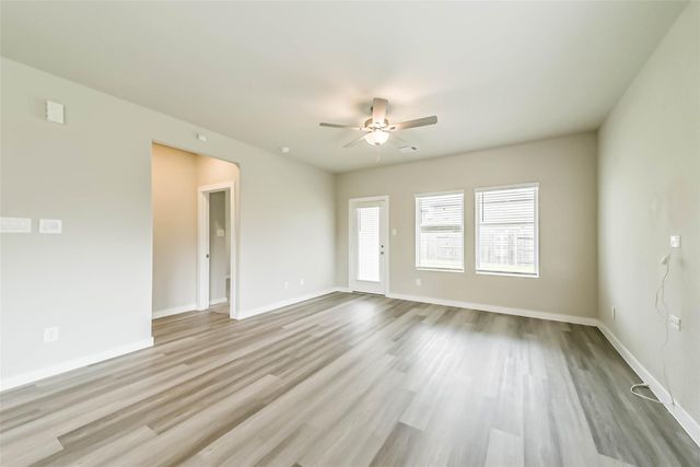 18602 Etta Pines Circle, Crosby, TX 77532