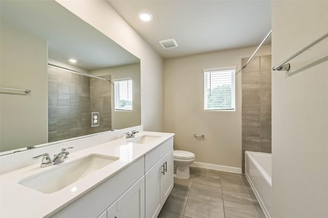 18602 Etta Pines Circle, Crosby, TX 77532