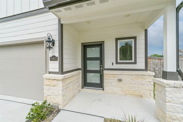 18602 Etta Pines Circle, Crosby, TX 77532