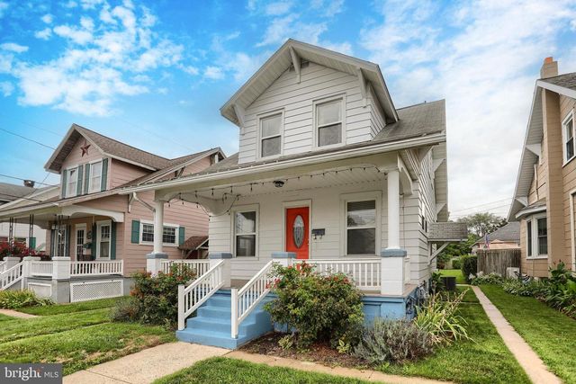 225 BROAD ST, Palmyra, PA 17078