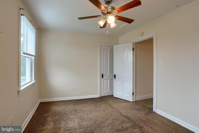 225 BROAD ST, Palmyra, PA 17078