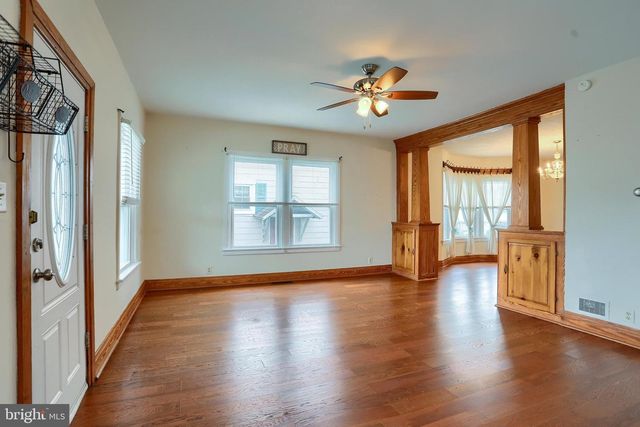 225 BROAD ST, Palmyra, PA 17078