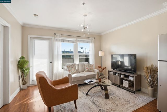 1515 14Th Ave 305, Oakland, CA 94606