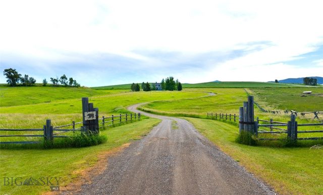 855 Deer Path, Bozeman, MT 59718