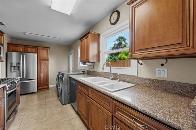 9794 Galena, Montclair, CA 91763