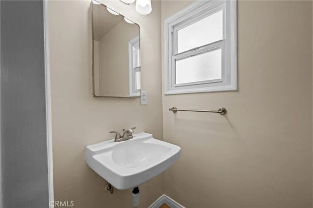 9794 Galena, Montclair, CA 91763