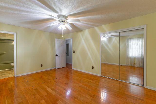 204 Dodd Road, Ringgold, GA 30736