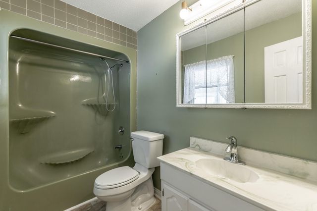 204 Dodd Road, Ringgold, GA 30736