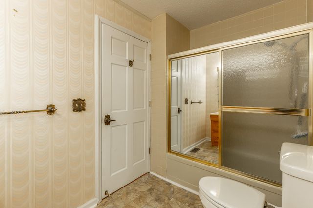 204 Dodd Road, Ringgold, GA 30736