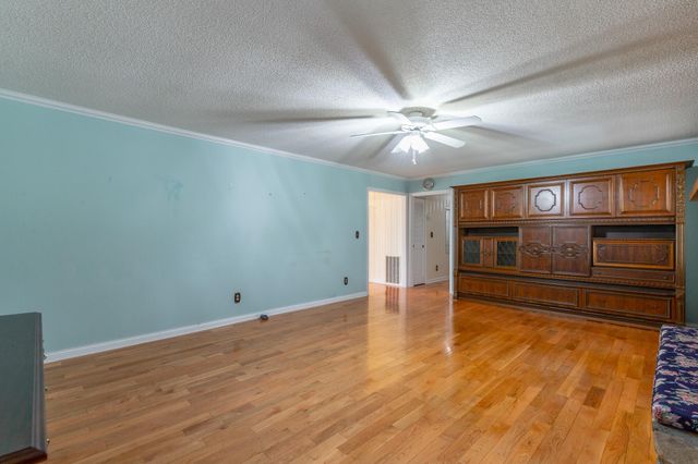 204 Dodd Road, Ringgold, GA 30736