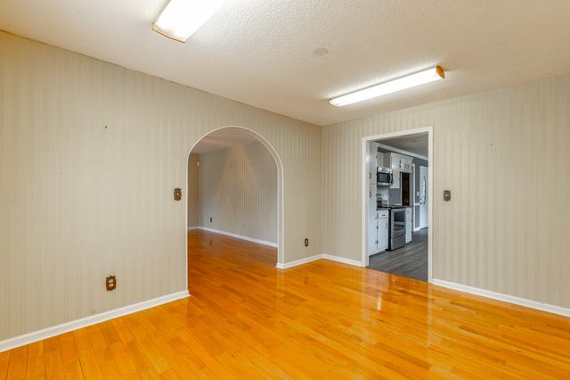 204 Dodd Road, Ringgold, GA 30736