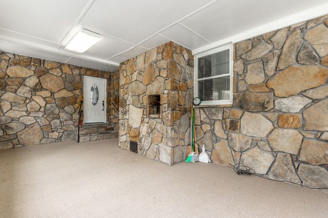 204 Dodd Road, Ringgold, GA 30736