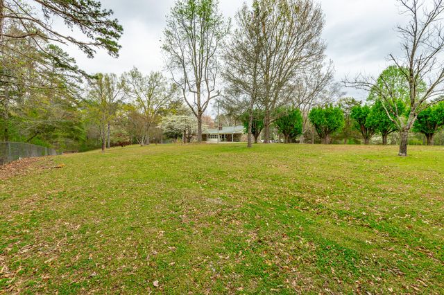 204 Dodd Road, Ringgold, GA 30736
