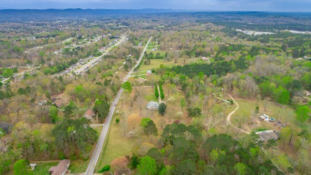 204 Dodd Road, Ringgold, GA 30736
