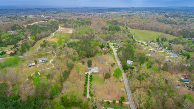 204 Dodd Road, Ringgold, GA 30736