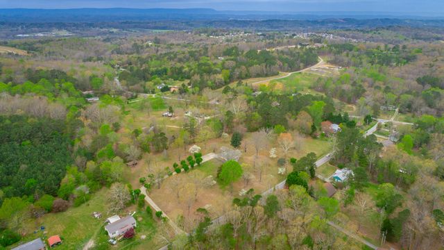 204 Dodd Road, Ringgold, GA 30736