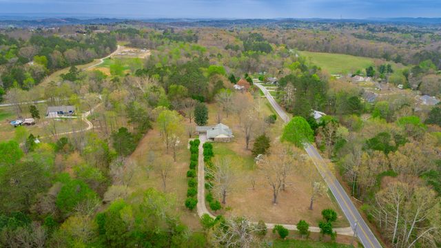 204 Dodd Road, Ringgold, GA 30736