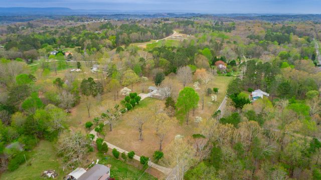 204 Dodd Road, Ringgold, GA 30736