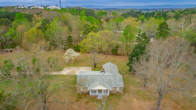 204 Dodd Road, Ringgold, GA 30736