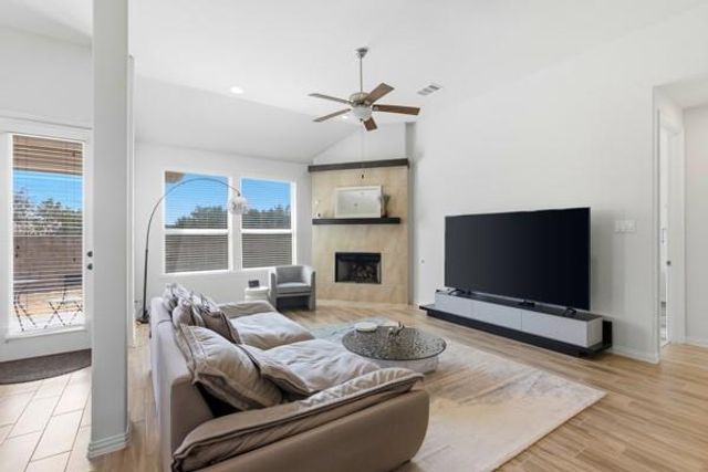 4140 Novella CV, Leander, TX 78641