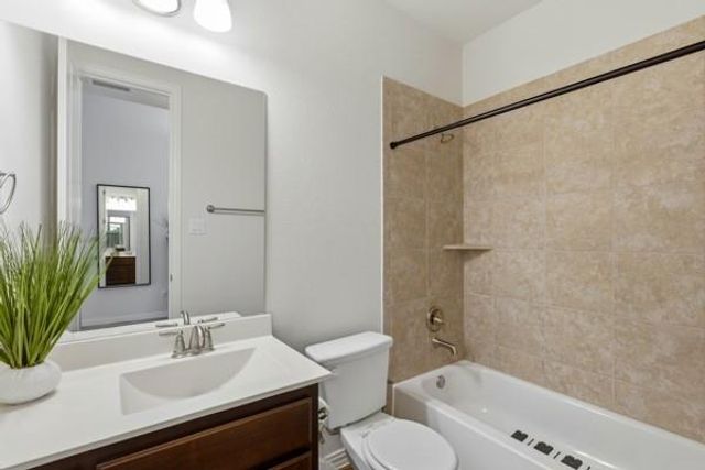 4140 Novella CV, Leander, TX 78641