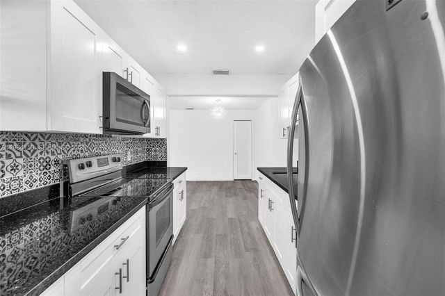 7344 SW 8th Ct 2, North Lauderdale, FL 33068