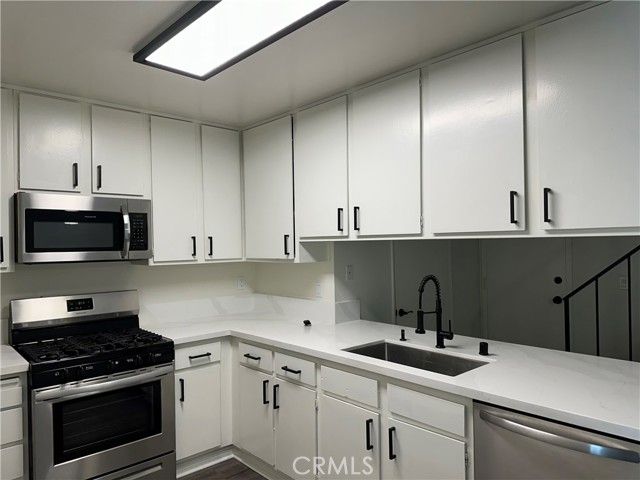 25018 Eshelman Avenue 23, Lomita, CA 90717